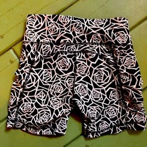 Lululemon biker shorts